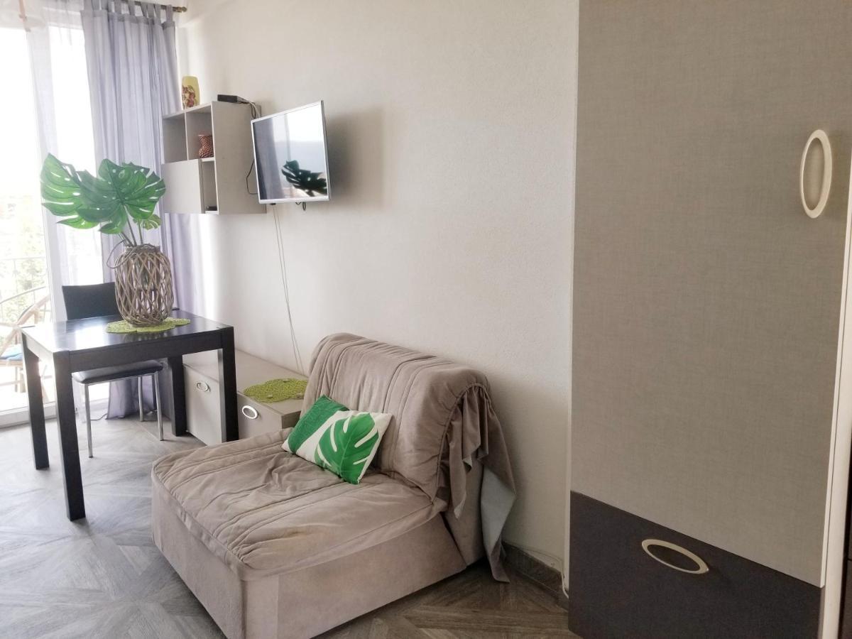Aparthotel Monterria Бар Екстериор снимка