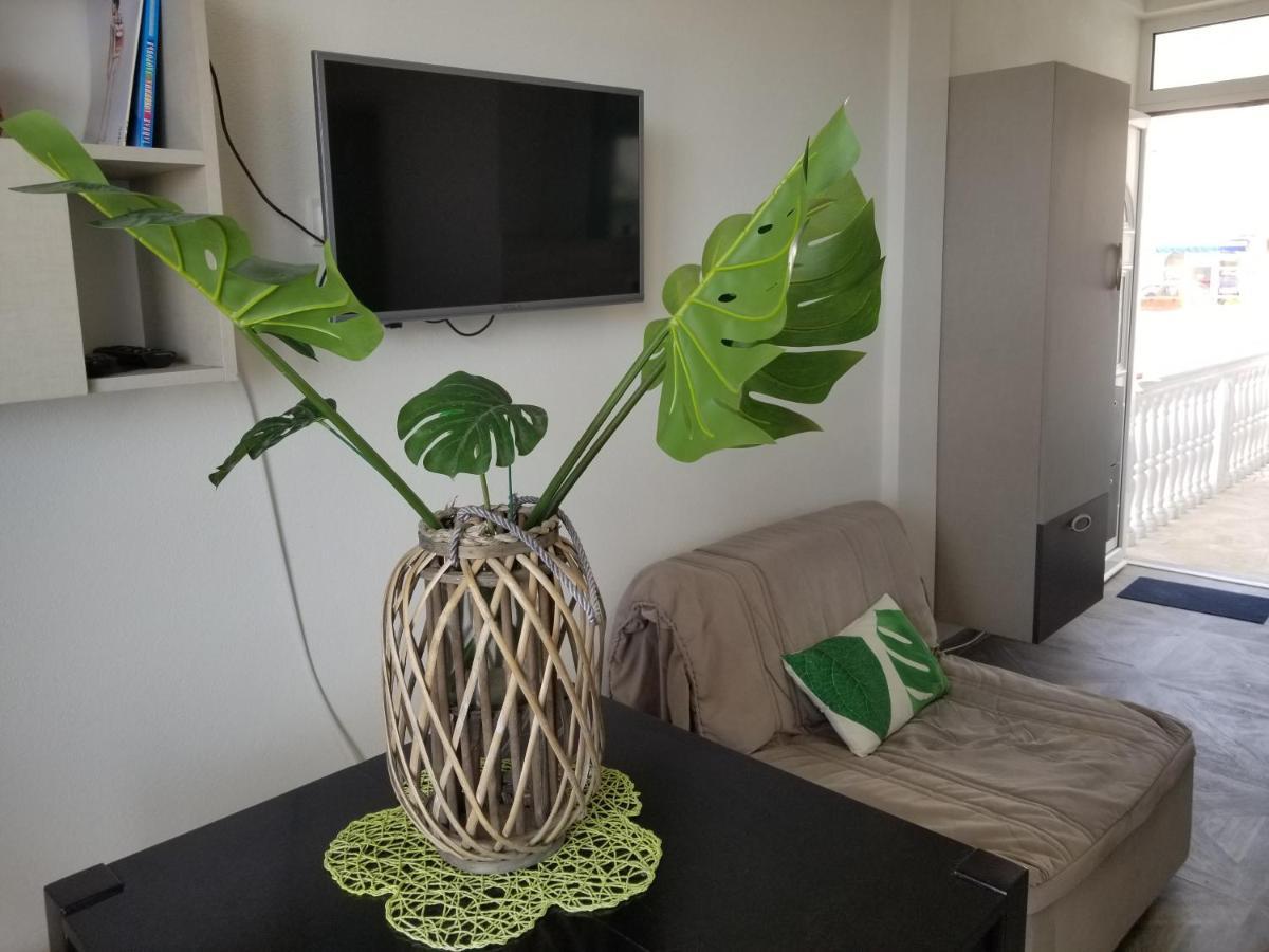 Aparthotel Monterria Бар Екстериор снимка