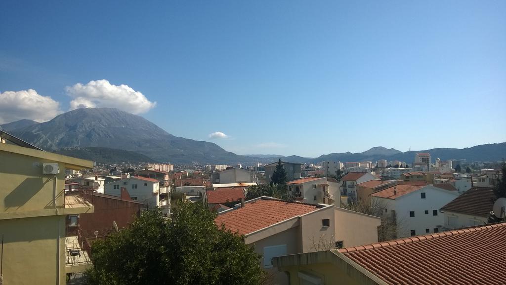 Aparthotel Monterria Бар Екстериор снимка