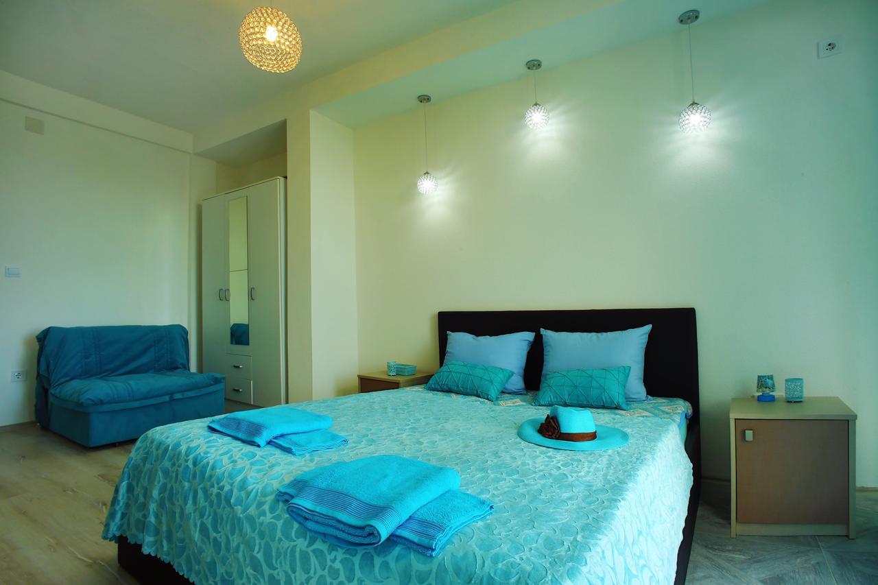 Aparthotel Monterria Бар Екстериор снимка