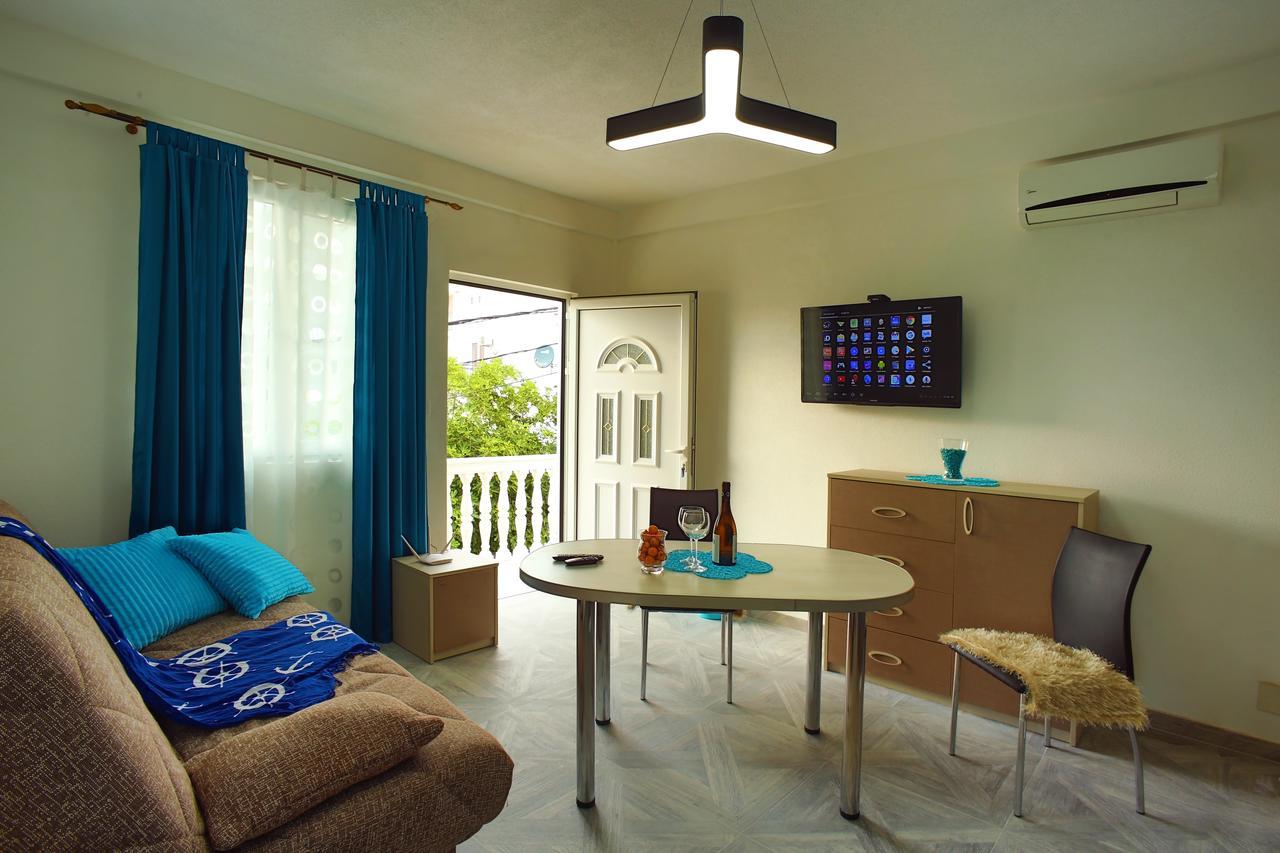 Aparthotel Monterria Бар Екстериор снимка