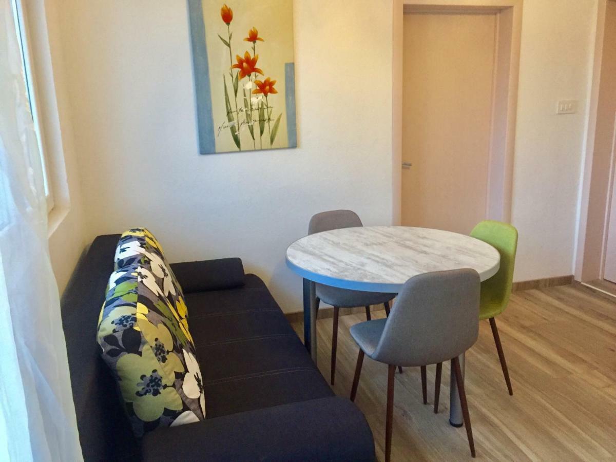 Aparthotel Monterria Бар Екстериор снимка